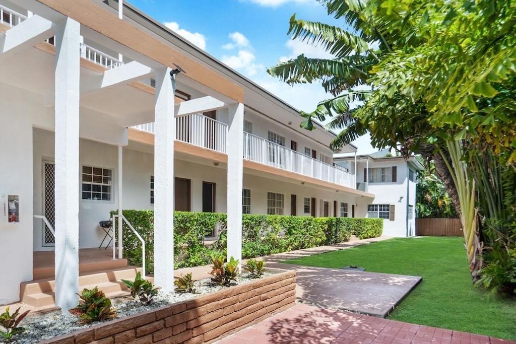 Amazing 5 - Bed Apartments Perfect For A Large Family Bal Harbour Buitenkant foto